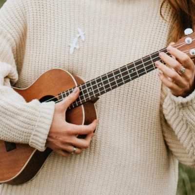 Aula de Ukulele - Escola de Música Ritmo e Som - Banner